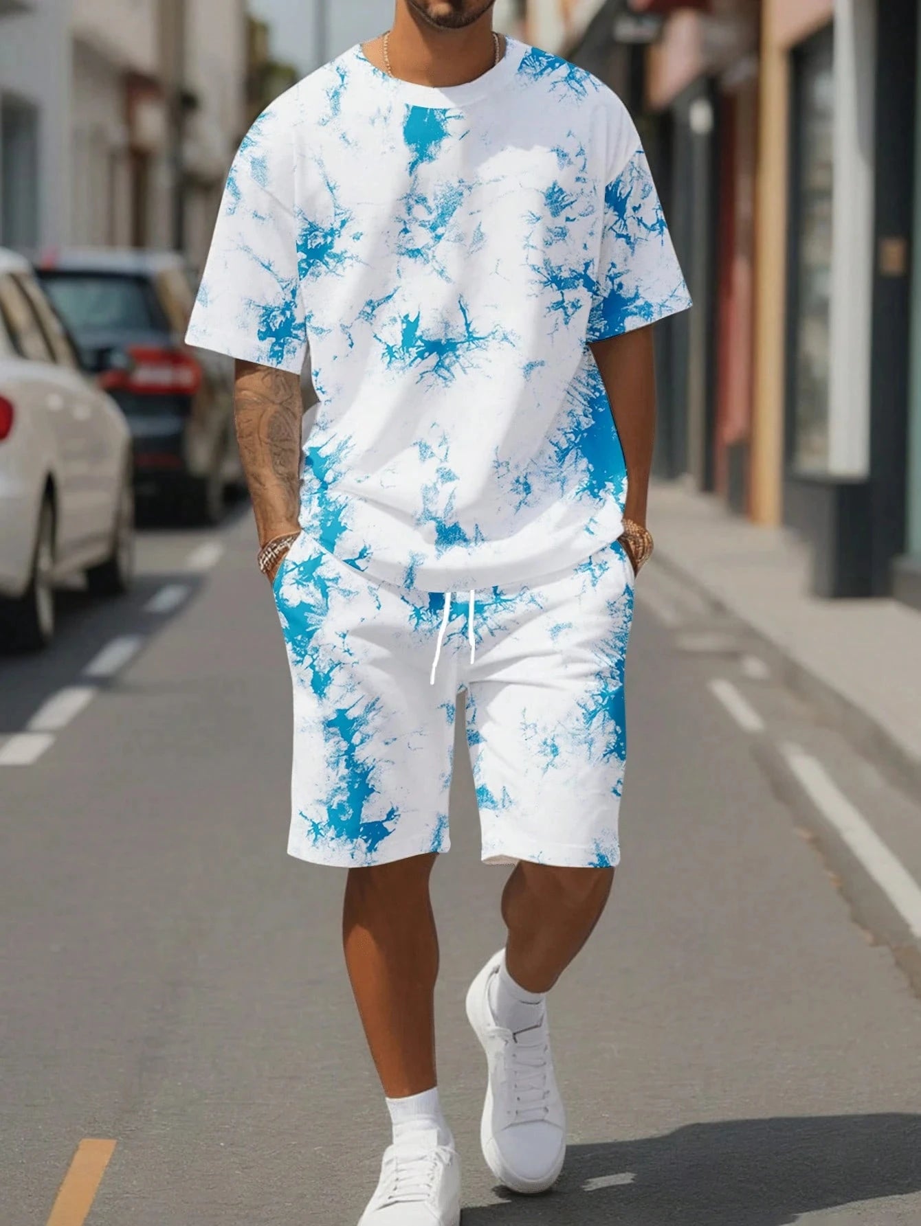 Men's Flower Print O-neck Short Sleeve T-Shirt + Elastic Waist Shorts 2-Piece Set