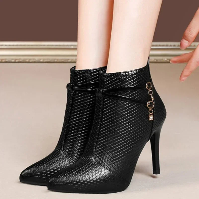 Rhinestone Pendant Strap Design High Heel PU Leather Ankle Boots