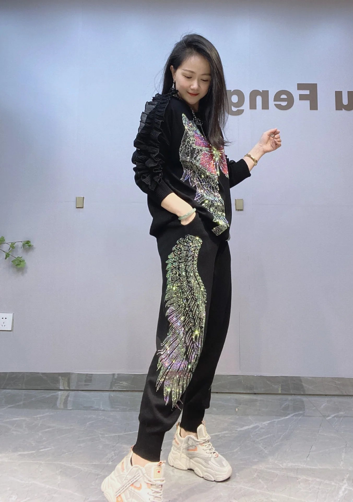 Ruffled Glitter Rhinestone Metallic Butterfly Angel Wing Printed Knitted Women's Tracksuit