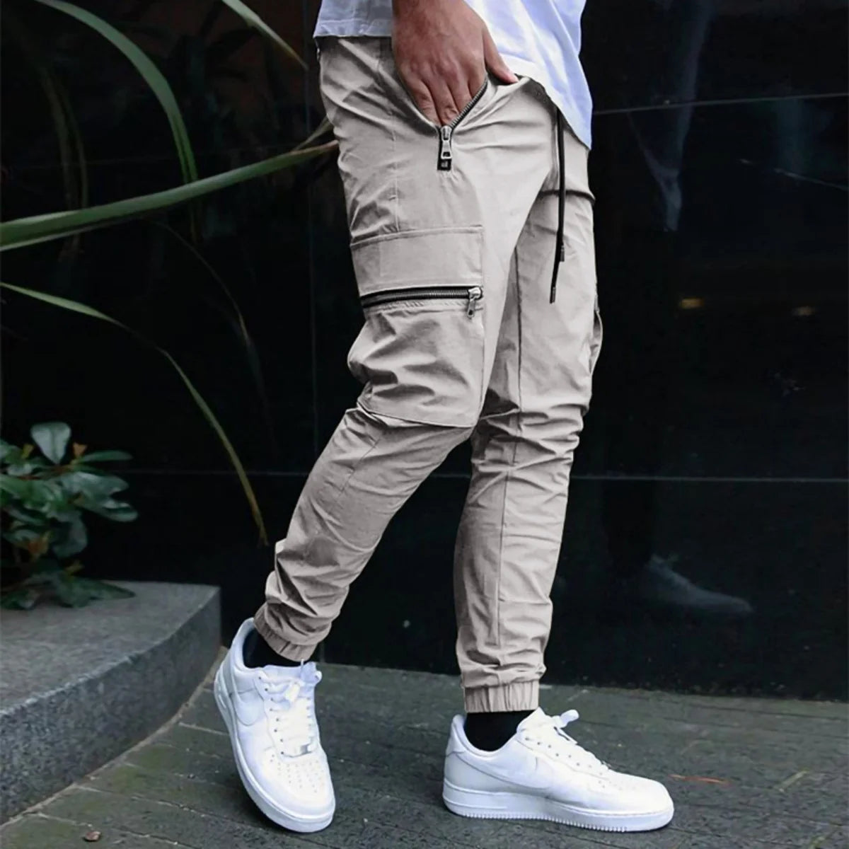 Men's Zipper Pocket Design Drawstring Solid Cargo Pants