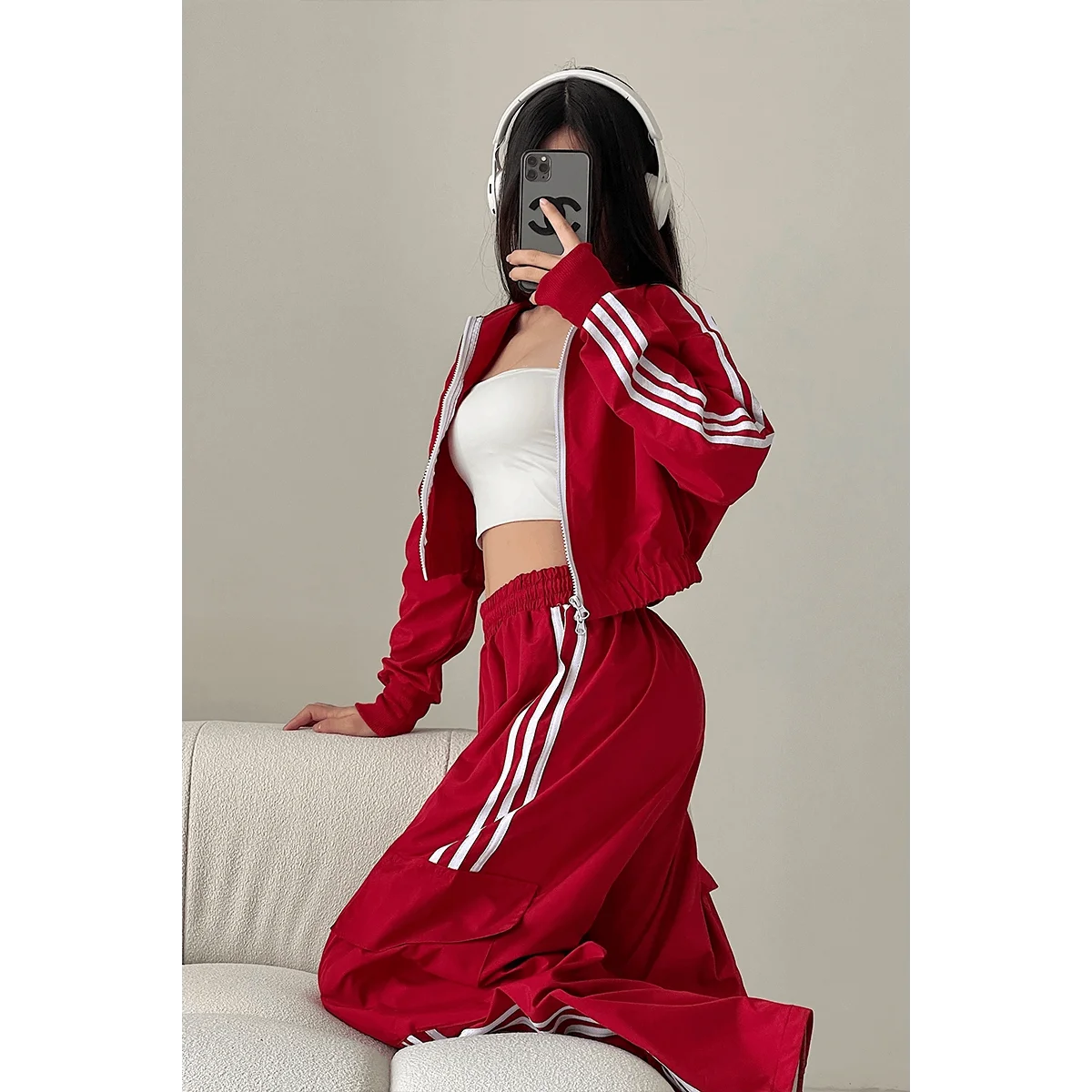 Red/White Turtleneck Women's Striped Sports Zipper Jacket + Side Striped Joggers Tracksuit