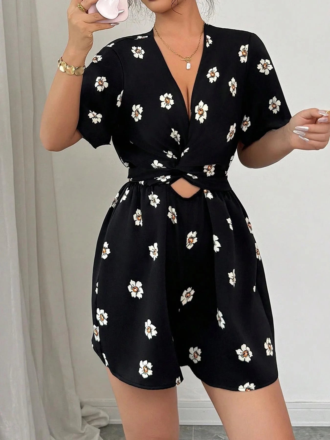 Women's Floral Print Romper, Casual Short Sleeve Romper for Summer, Fashion Women's Clothing for Daily Wear