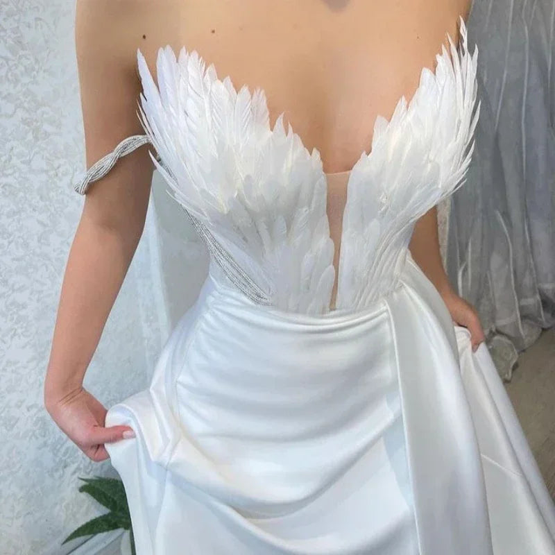 Angel Feather Detail Designer Solid Women's Off-the-Shoulder Party/Prom/Bridal Evening Gown Floor-Length Dress