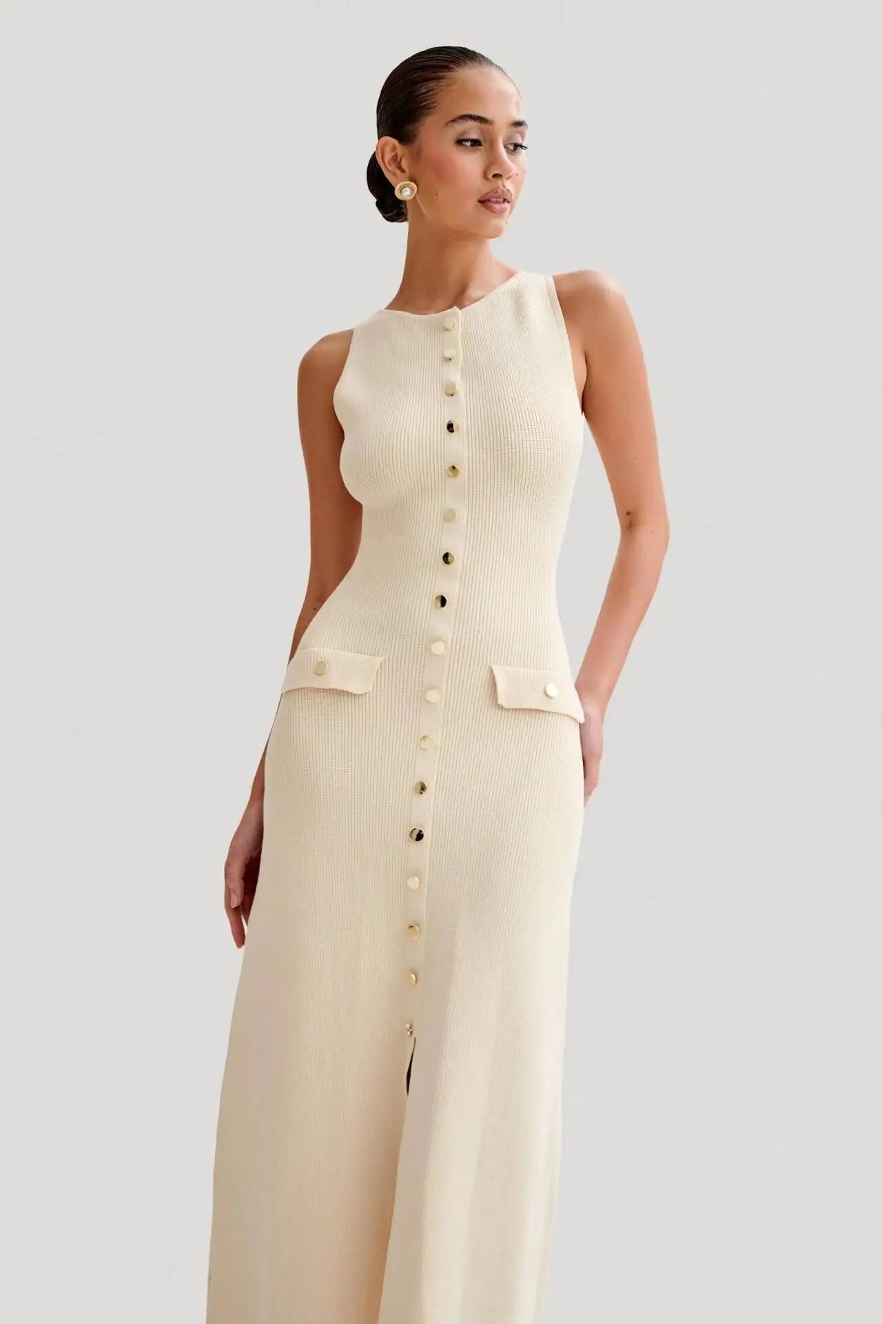 Ribbed Sleeveless Knitted O-Neck Button-Up Sleeveless Single Breasted Double Pocket Design Bodycon Sweater Dress