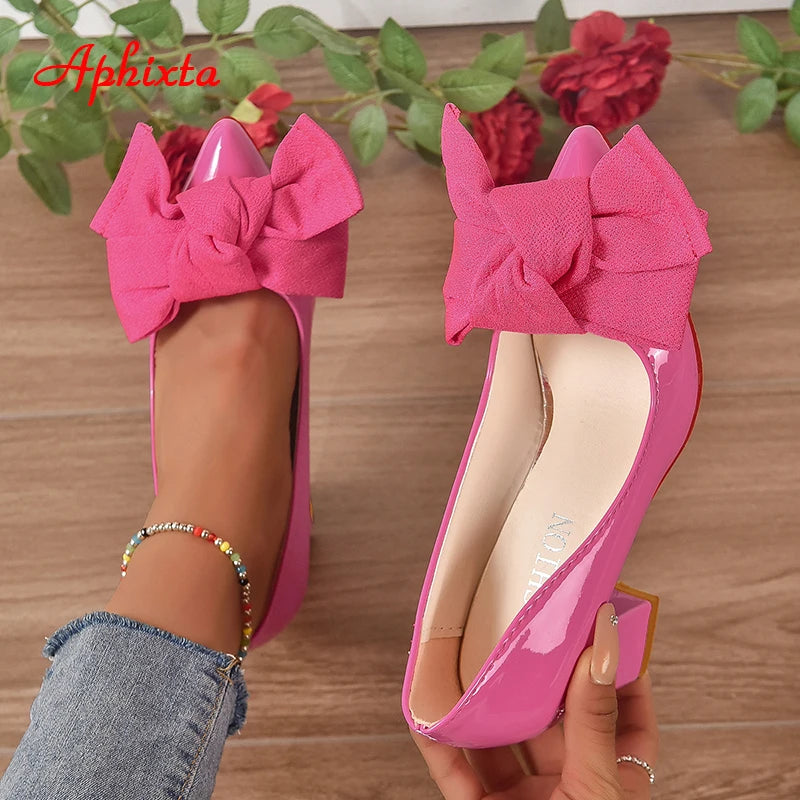 Oversized Butterfly Knot Bow Flower Design Patent Leather Square Heel Women's Pumps
