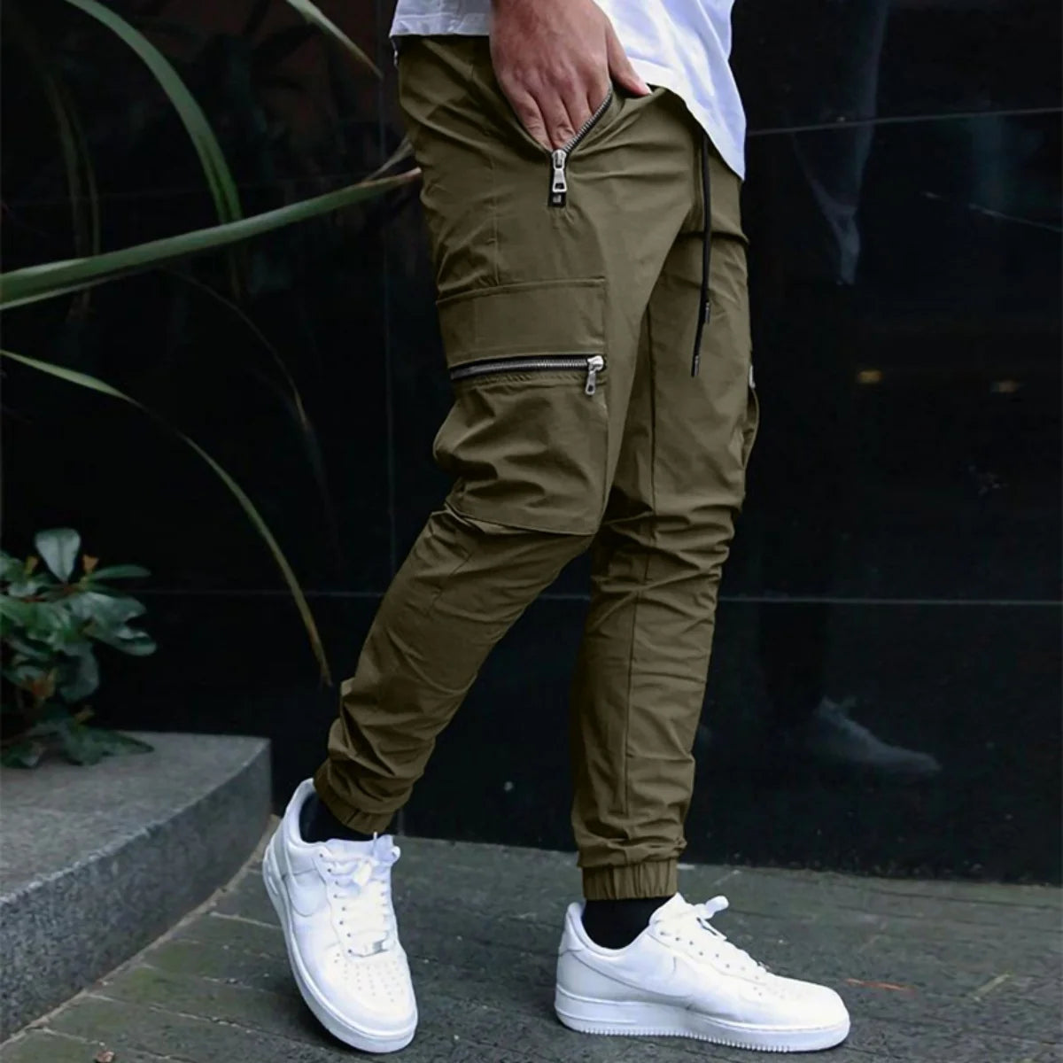 Men's Zipper Pocket Design Drawstring Solid Cargo Pants