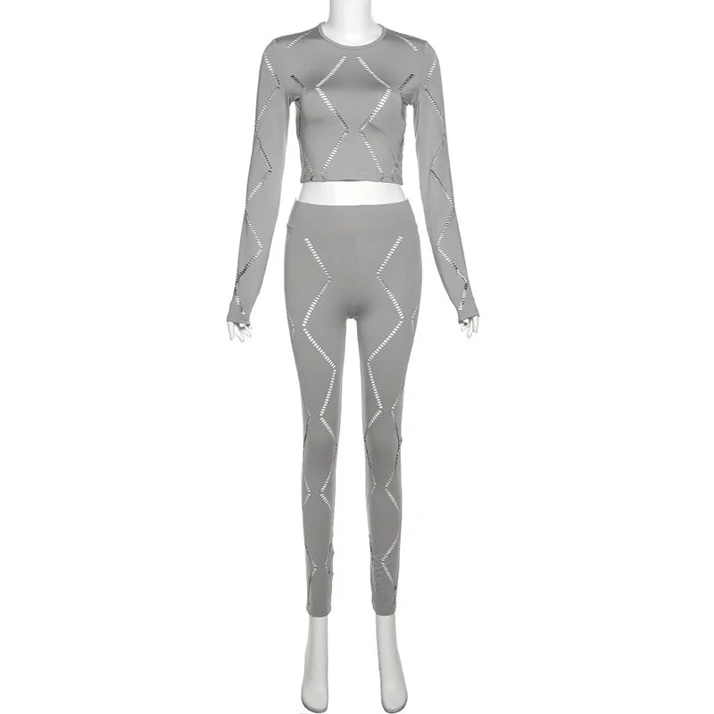 Knitted Geometric Pattern Long Sleeve Crop Top + Matching Biker Shorts Women's Solid Color 2-Piece Set