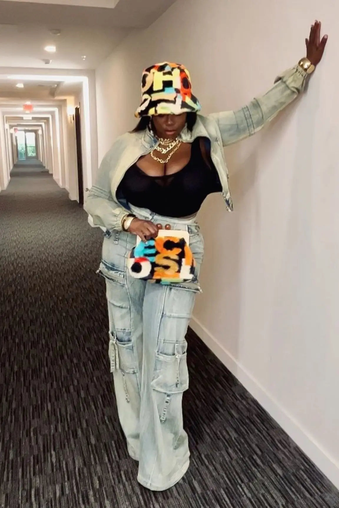 Stretch Faded Denim Women's Long Sleeve Zipper Jean Jacket + Cargo Multi-Pocket Straight Denim Jeans 2-Piece Set