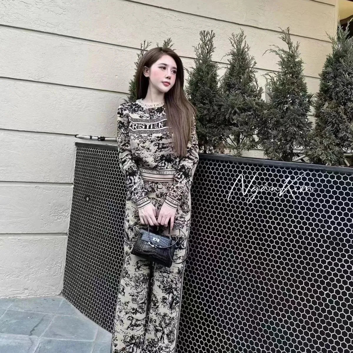 Baroque Floral Pullover O-Neck Knitted Long Sleeve Top + Wide Leg Pants  2-Piece Set