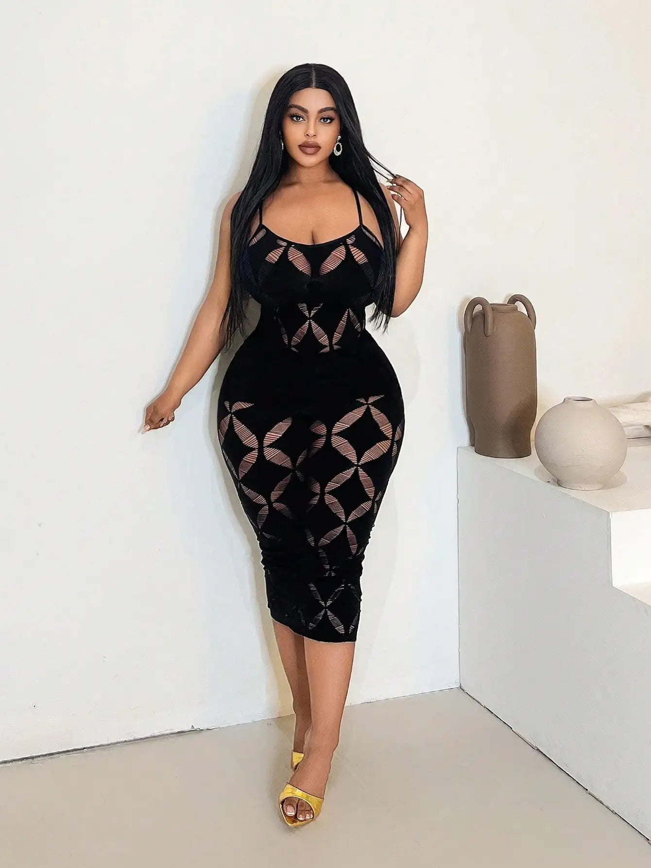 Mesh Sleeveless Black Geometric Hollow-Out Pattern Spaghetti Strap Maxi Plus Size Dress