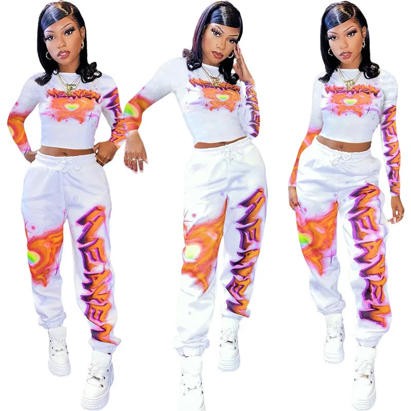 Grafitti Paint Graphic Print Long Sleeve Women's O-Neck Pullover Crop Top + Jogger Sweatpants 2-Piece Set