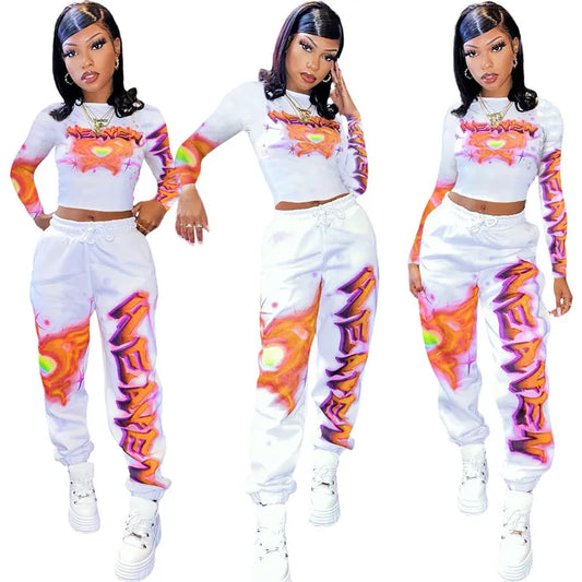 Grafitti Paint Graphic Print Long Sleeve Women's O-Neck Pullover Crop Top + Jogger Sweatpants 2-Piece Set
