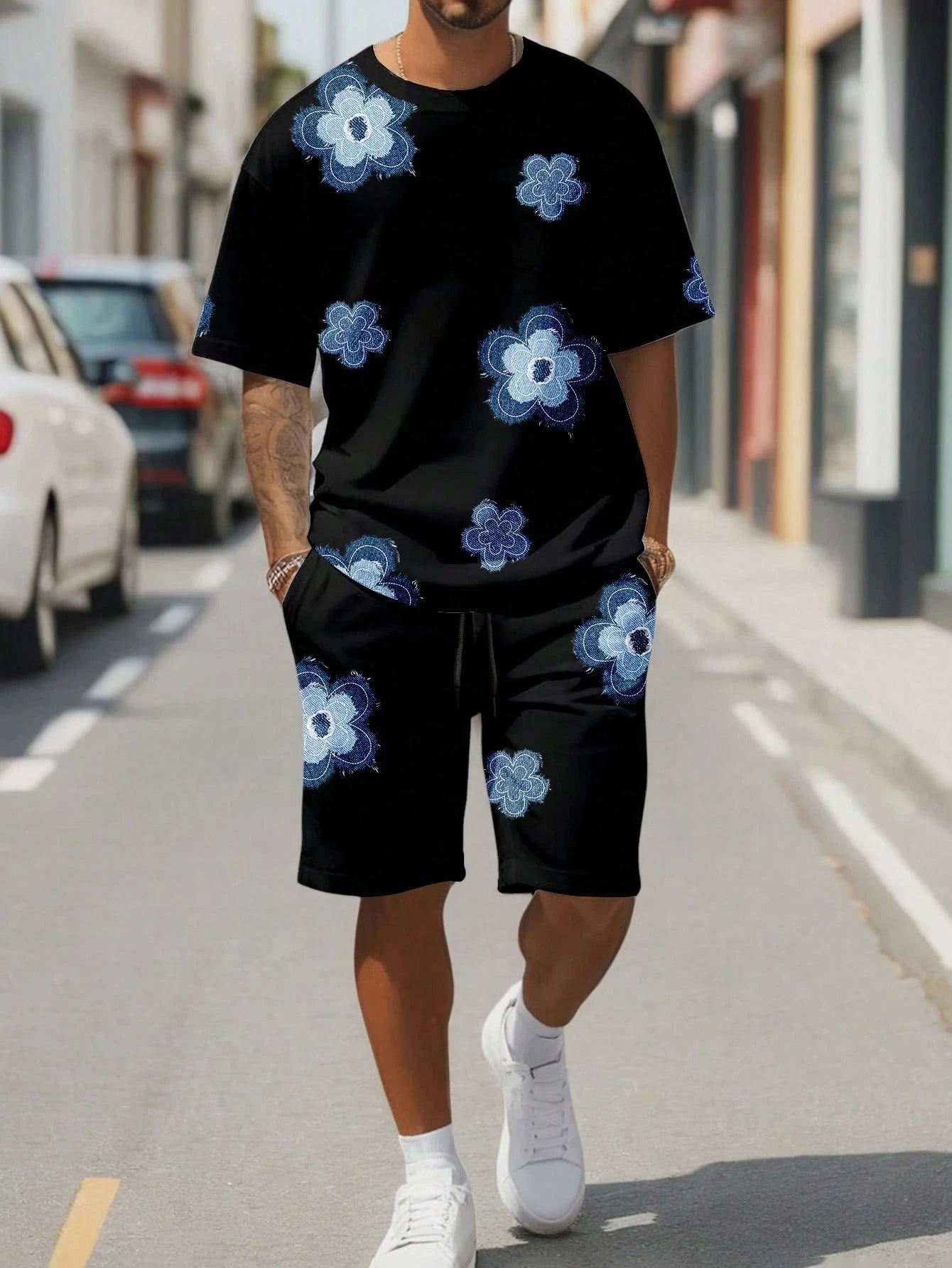 Men's Flower Print O-neck Short Sleeve T-Shirt + Elastic Waist Shorts 2-Piece Set