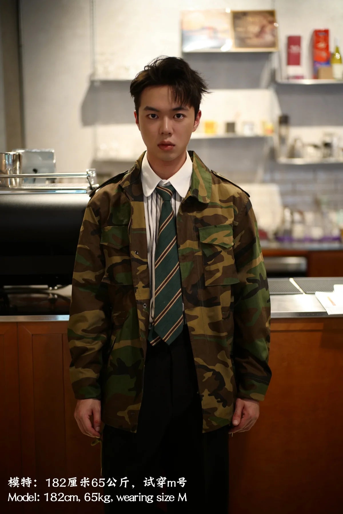Men's Vintage Army Green Amekaji Camo Military Cargo Multi-Pocketed Jacket