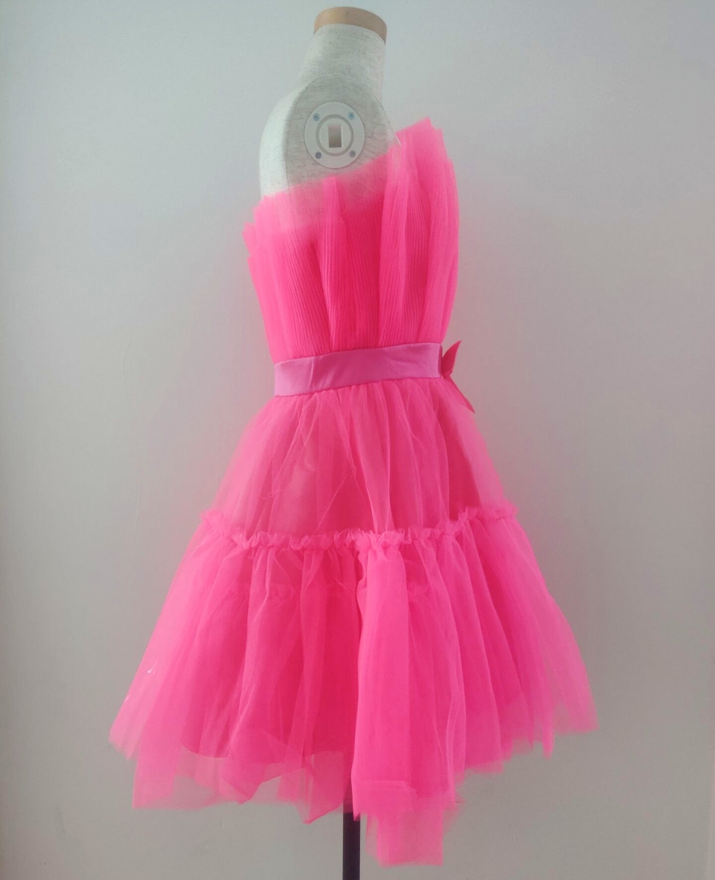 Ruffle Strapless Gauze Party Dress