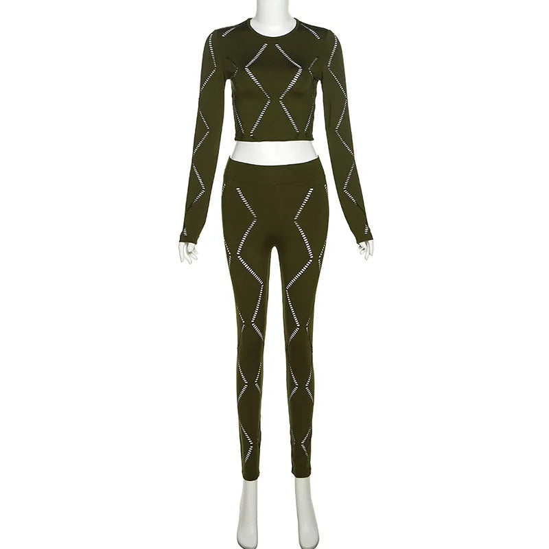 Knitted Geometric Pattern Long Sleeve Crop Top + Matching Biker Shorts Women's Solid Color 2-Piece Set