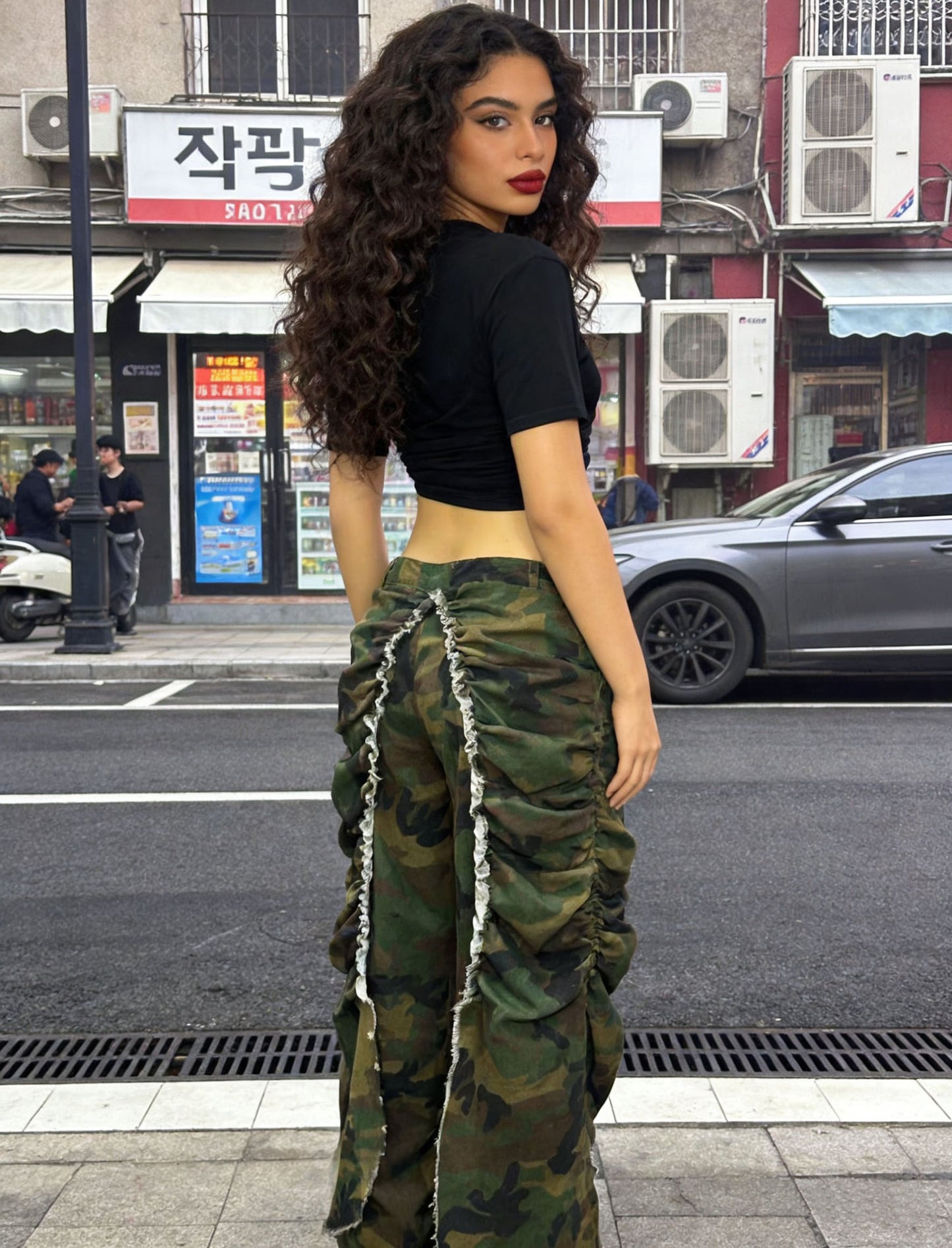 Denim Solid Color/Camoflauge Ruffled Tassel Fringe Design Women's Ruched Draped Layered Irregular Streetwear Jeans