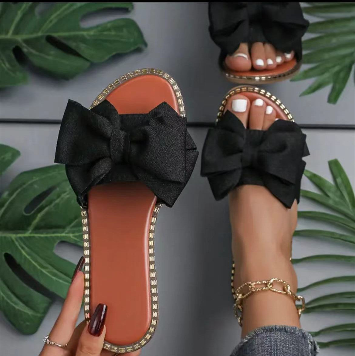 Rhinestone Bowknot Women's Cloth Flat Sandals