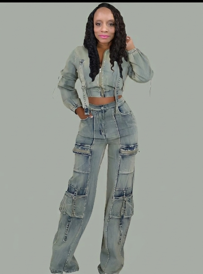 Light Blue Faded Stretch Denim Cropped Long Sleeve Strap Design Skinny Jean Jacket + Streetwear Cargo Multi-Pocketed Jeans 2-Piece Set