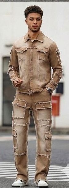 Men's Hip-Hop Denim Khaki Deconstructed Gradient Colorblock Distressed Patchwork Washed Frayed Jean Jacket & Ripped Deconstructed Raw Edge Cargo Multi-Pocketed Wide Leg Streetwear Jeans 2-Piece Set