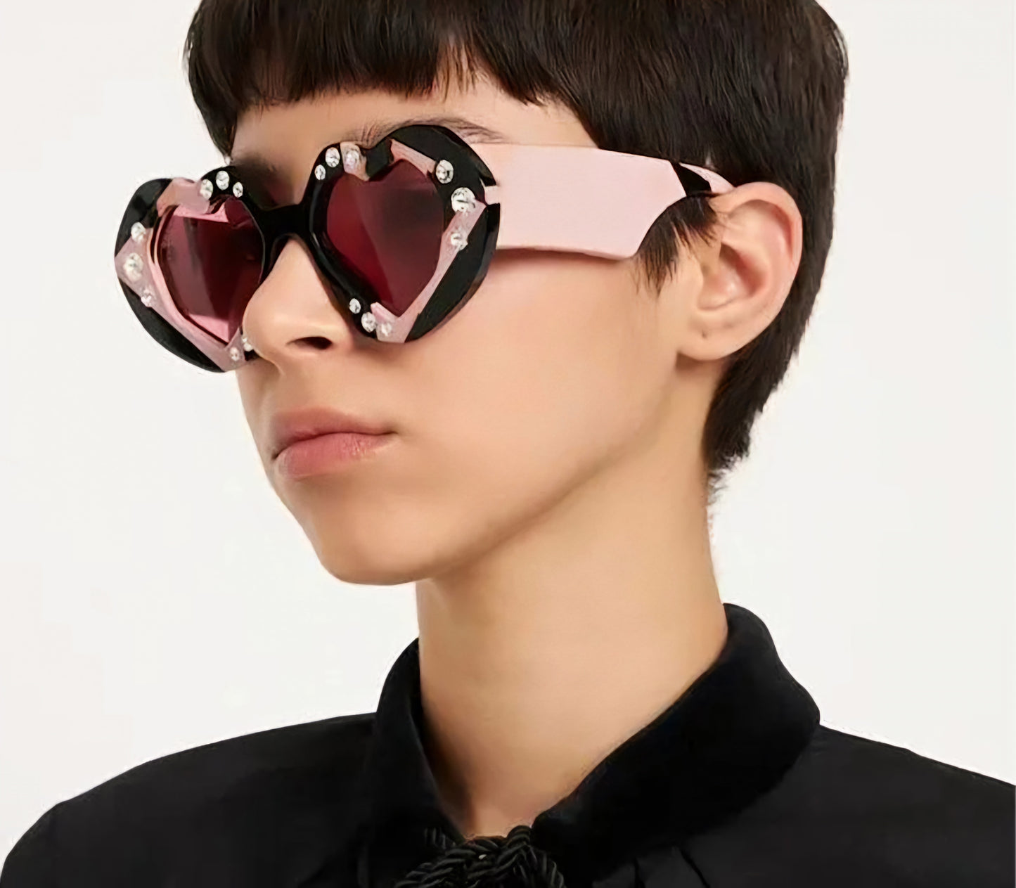 Heart Shaped Y2K Punk Style Rhinestone Ladies Sunglasses