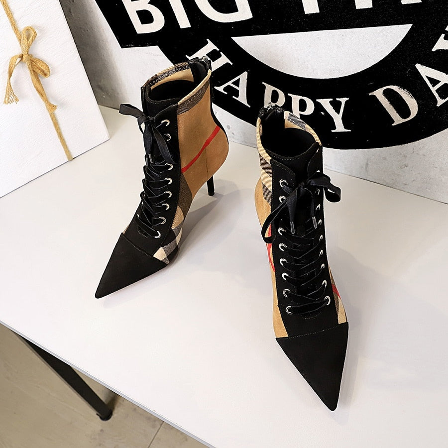 Pointed Toe Plaid Lace up Fashion Cross Strap Ankle Boots