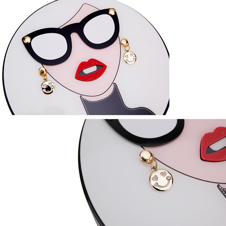 Cartoon Lady w/ Glasses Chain Clutch Purse