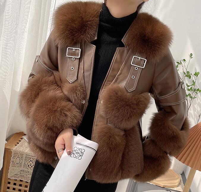 Fox Fur Short Sheepskin w/ Fox Fur Collar Buckle Heart Jacket