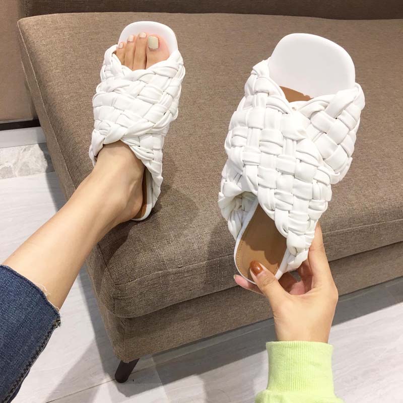 Weave Design Open Toe Flat Sandals