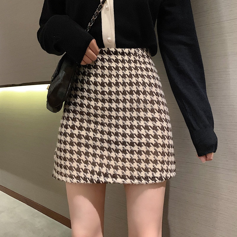 Preppy Style Houndstooth Plaid Black/White Ladies High Waist Mini Skirts