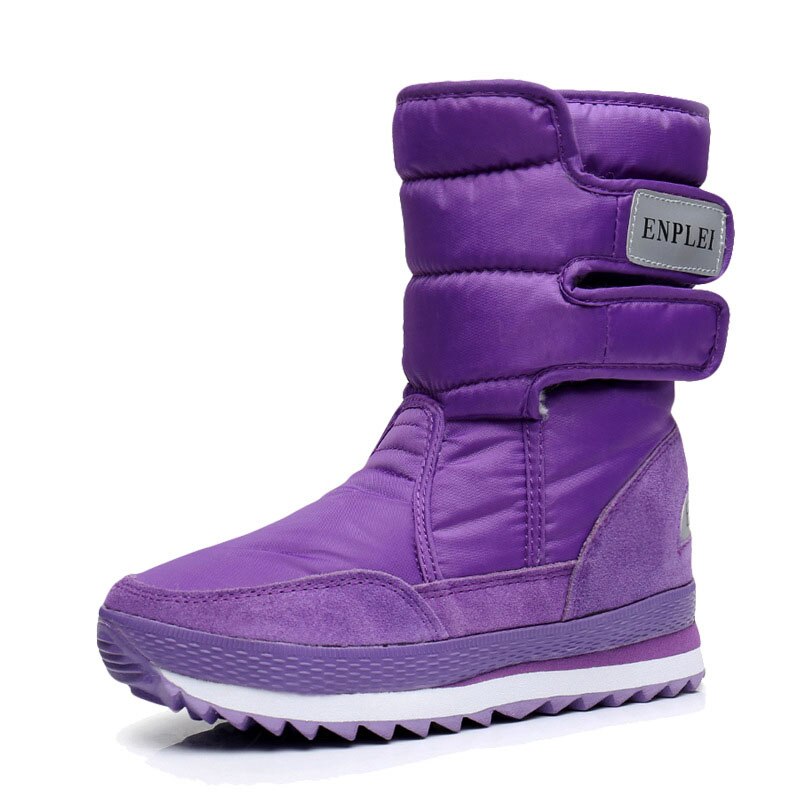 Mid-Calf Ladies Waterproof Platform Heel Snowboots