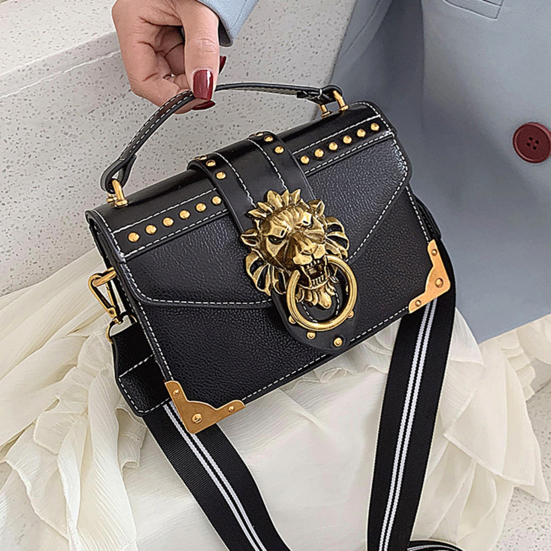 Metal Lion Head Square Messenger Purse