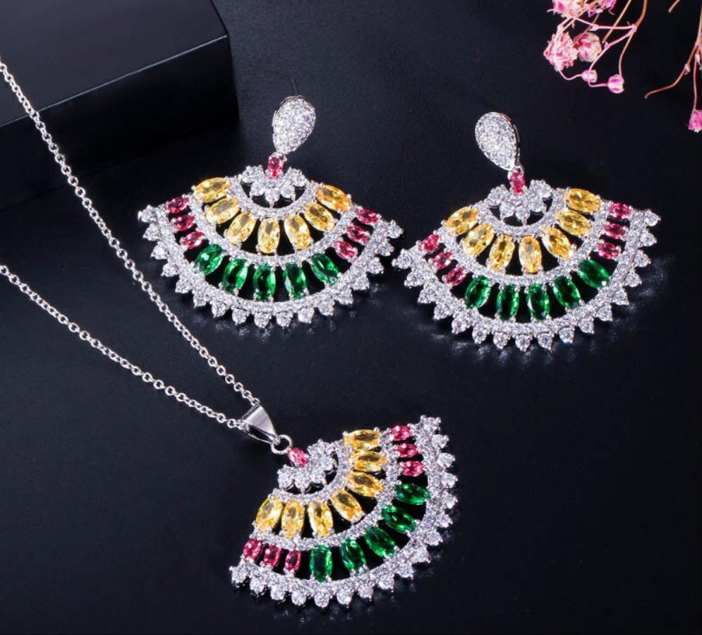 Spike Fan Multicolored Necklace & Earrings Jewelry Sets