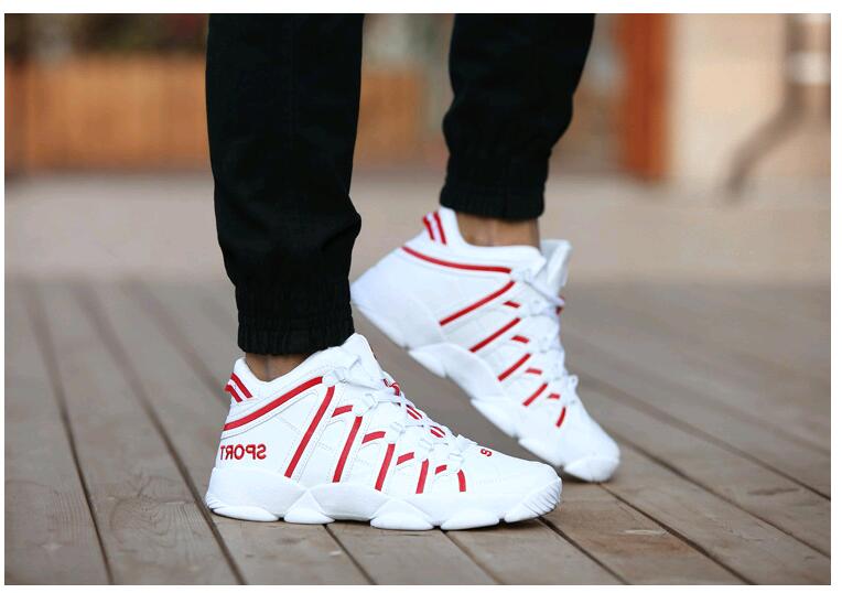 Men's Walking Breathable Designer Lace Up Sneakers