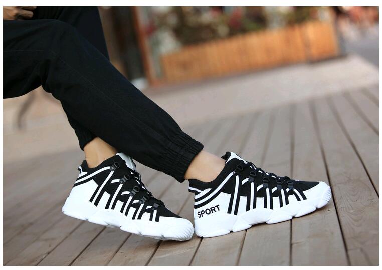 Men's Walking Breathable Designer Lace Up Sneakers