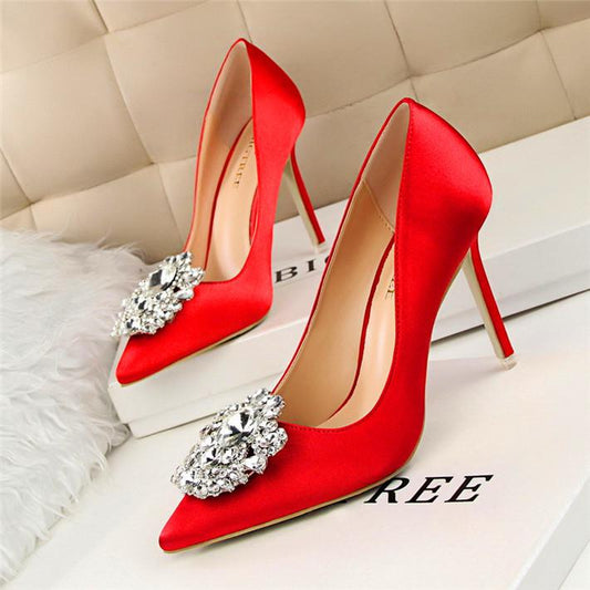 Crystal Pendant Pointed Toe Silk Stiletto High Heel Pumps