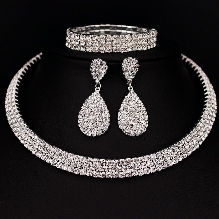 Bride/Formal Rhinestone Crystal Choker Necklace Earrings & Bracelet Wedding Jewelry Sets