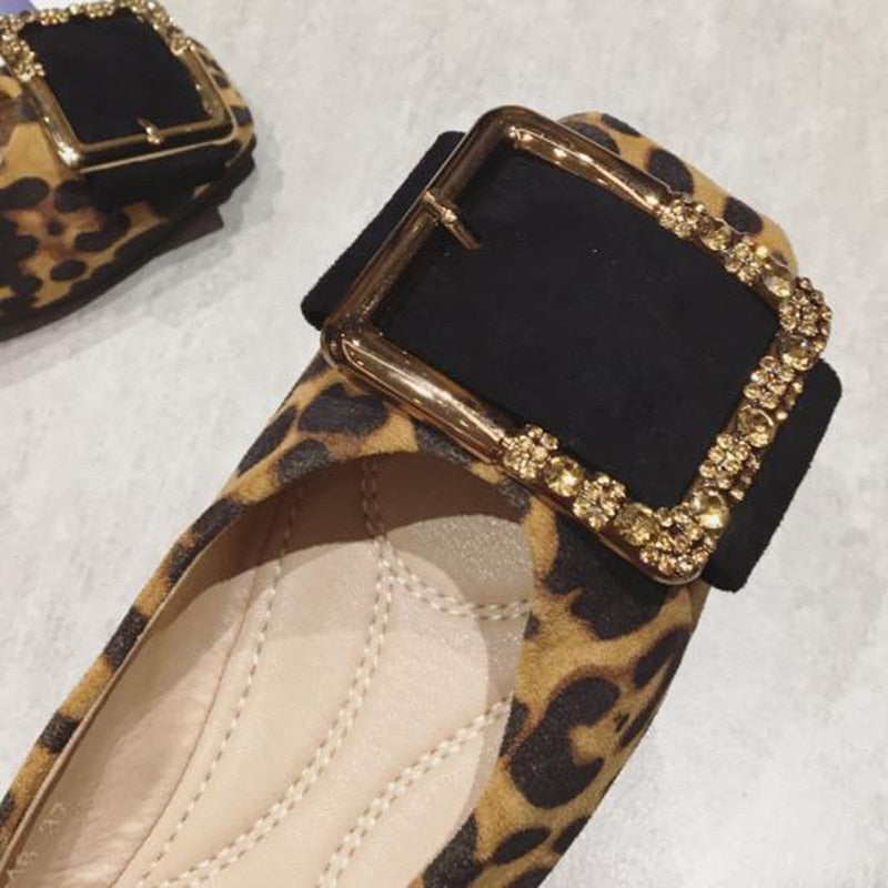 Leopard Print Metal Buckle Design Flats