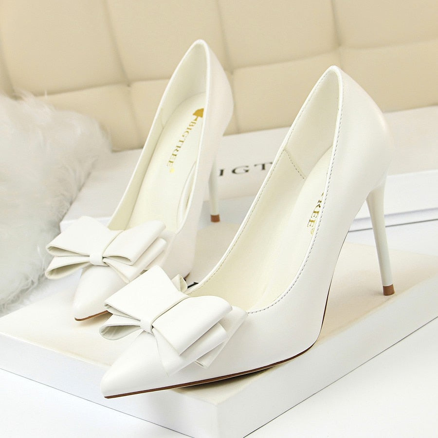 Bowtie High Heel Pointed Toe Pumps