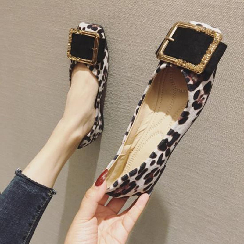 Leopard Print Metal Buckle Design Flats