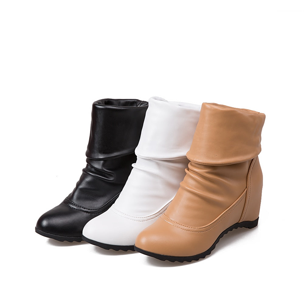 Wedge Plus Size Flat PU Soft Leather Motorcycle Boots