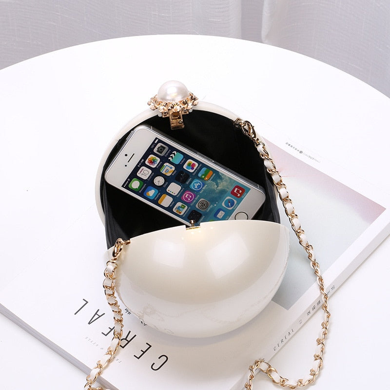 Round Pearl Acrylic Clutch Chain Purse