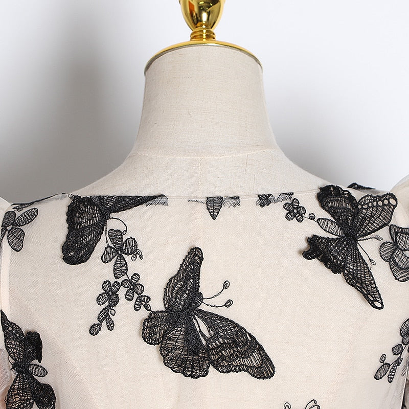 Embroidered Butterfly Mesh Puff Sleeve Blouse