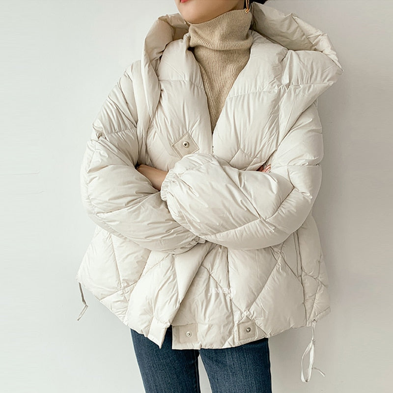 90% Duck Down Short Jacket Women Thick Warm Loose Cocoon Type Hooded Diamond Puffer Jacket