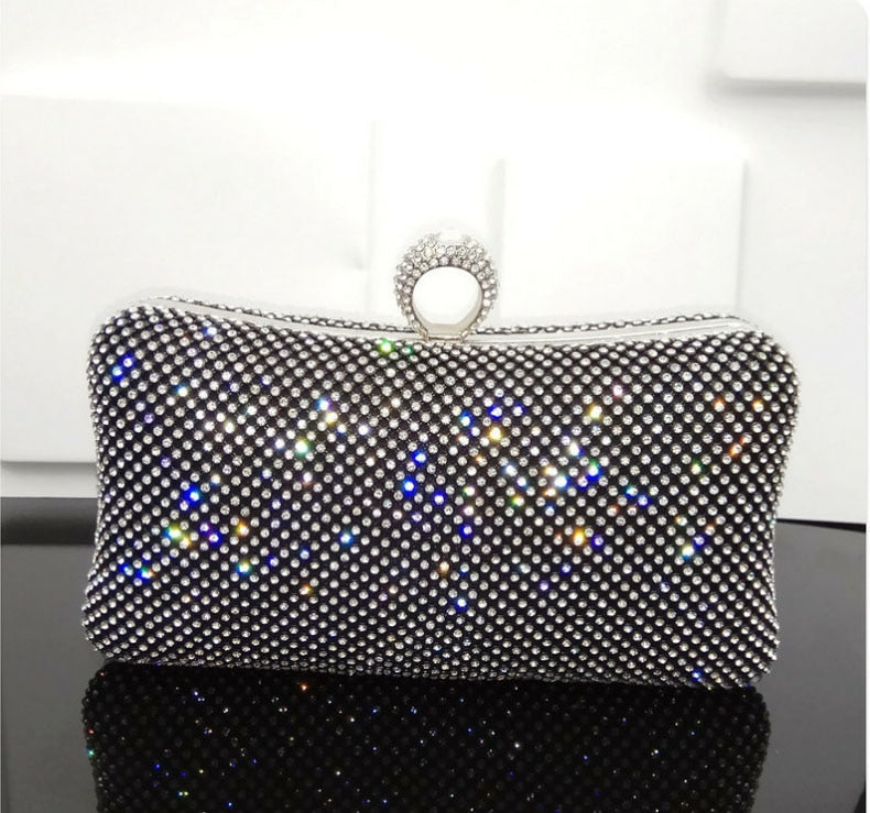 Metal Clasp Evening Clutch Handbag  w/ Chain Straps