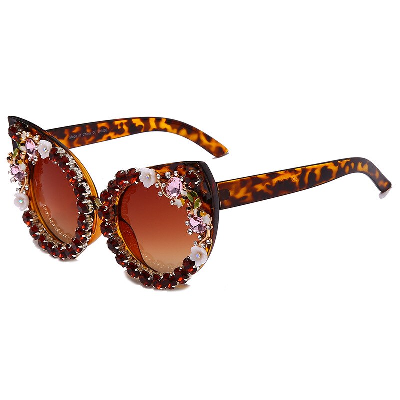 Retro Crystal Stud Cat Eye Anti-UV Sunglasses