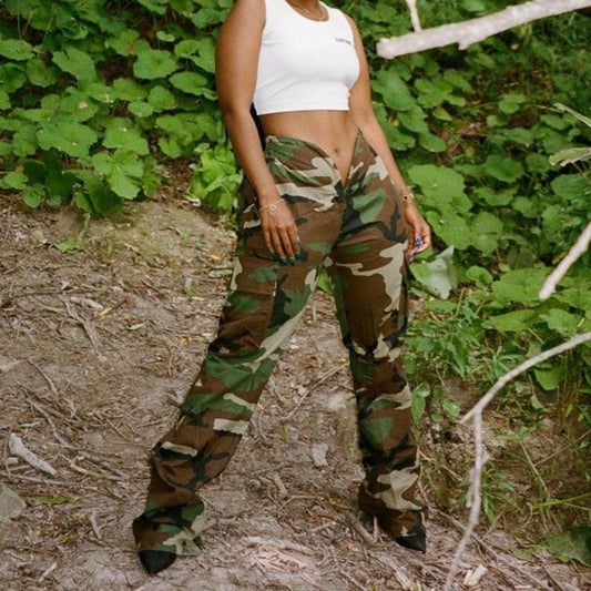 Camouflage Vintage Pocketed Mid-Waist Slit Pleated Ladies Cargo Pants