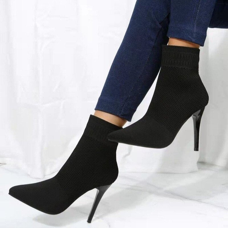 Solid Color Pointed Toe Knitted Slip On Sock Women's Ankle Boots