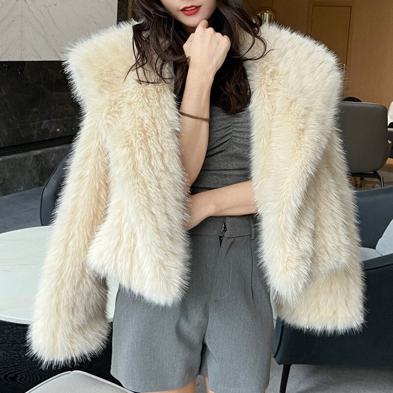 Short Fur Women's Lapel Faux Fox Fur Jacket