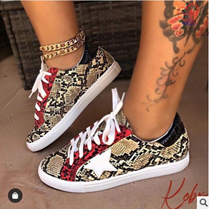 Women's Serpentine Snake Print PU Leather Vulcanized Sneakers